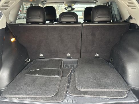 Used 2018 Jeep Compass Limited image 27