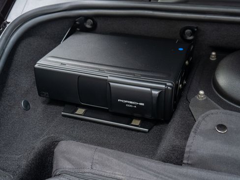 Used 2005 Porsche 911 Turbo image 32