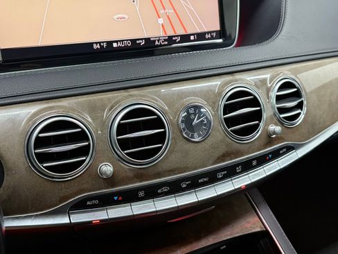 Used 2016 Mercedes-Benz S 550 Sedan image 16