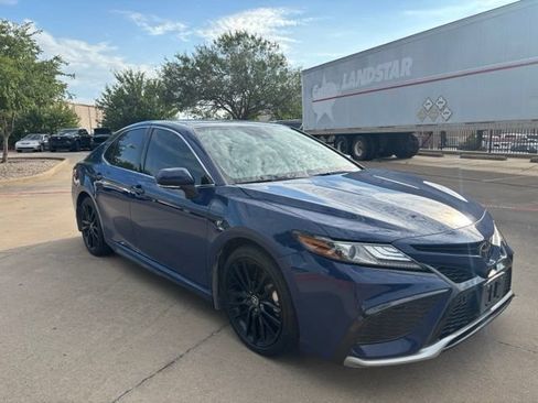 Used 2024 Toyota Camry XSE w/ Navigation Package FWD image 3