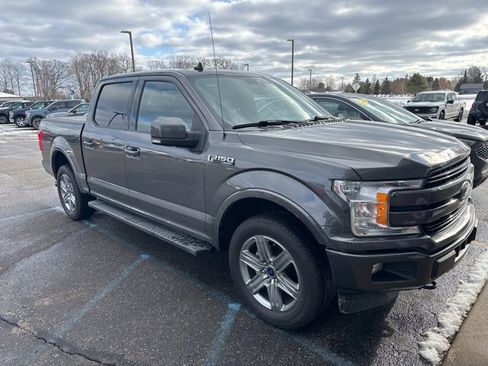 Used 2019 Ford F150 Lariat image 3