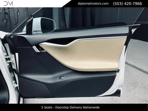 Used 2013 Tesla Model S Performance RWD image 27