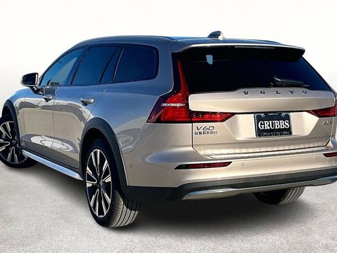 New 2026 Volvo V60 B5 Cross Country Ultra w/ Protection Package Premier image 5
