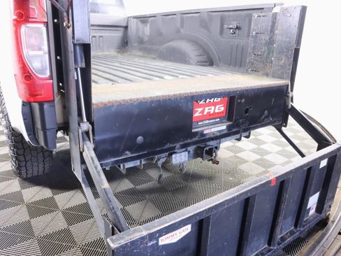 Used 2020 Ford F350 XL w/ Power Equipment Group image 37