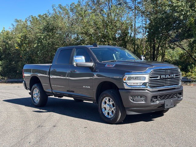 Used 2024 RAM 2500 Laramie w/ Safety Group AWD/4WD image 10