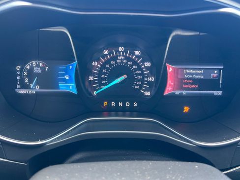 Used 2013 Ford Fusion SE FWD image 23