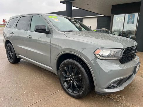 Used 2020 Dodge Durango SXT image 11