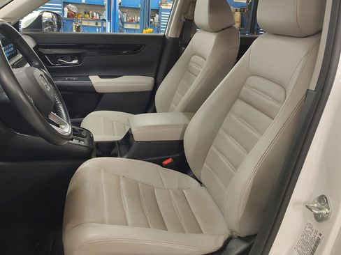 Used 2024 Honda CR-V EX-L image 2