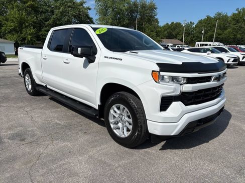 Used 2023 Chevrolet Silverado 1500 RST w/ Convenience Package II AWD/4WD image 3