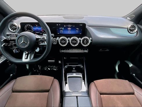 Used 2024 Mercedes-Benz GLA 35 AMG 4MATIC image 14