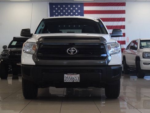 Used 2016 Toyota Tundra SR AWD/4WD image 2