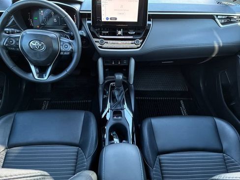 Certified 2025 Toyota Corolla Cross AWD Hybrid w/ Convenience Package image 9