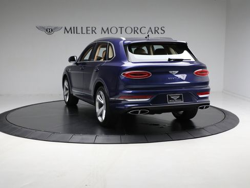 Used 2023 Bentley Bentayga image 5