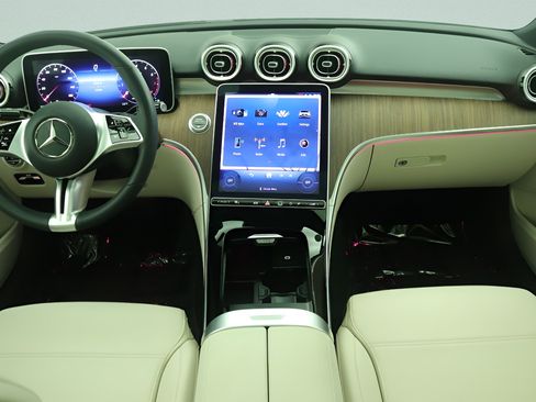 Certified 2023 Mercedes-Benz C 300 Sedan image 7