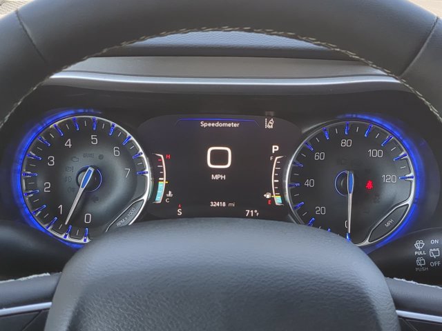 Certified 2025 Chrysler Pacifica Select FWD image 34