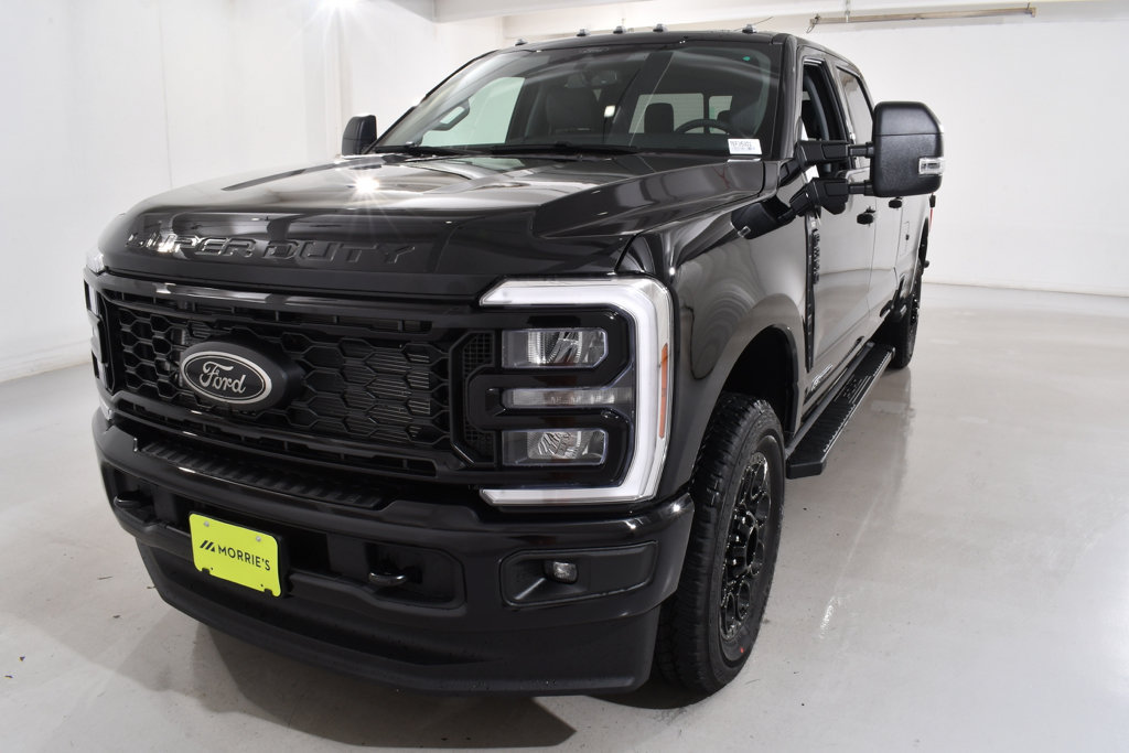 New 2026 Ford F350 XLT w/ XLT Premium Package AWD/4WD image 2