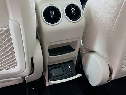 New 2026 Mercedes-Benz GLB 250 4MATIC image 26