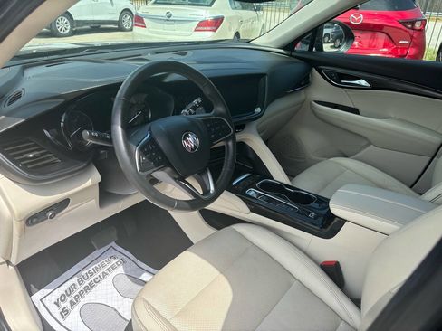Used 2021 Buick Envision Essence image 9