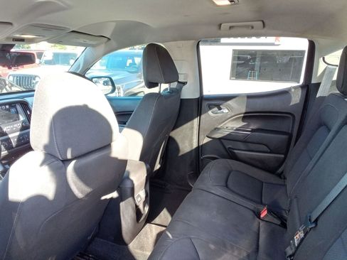 Used 2015 Chevrolet Colorado LT w/ LT Convenience Package image 12