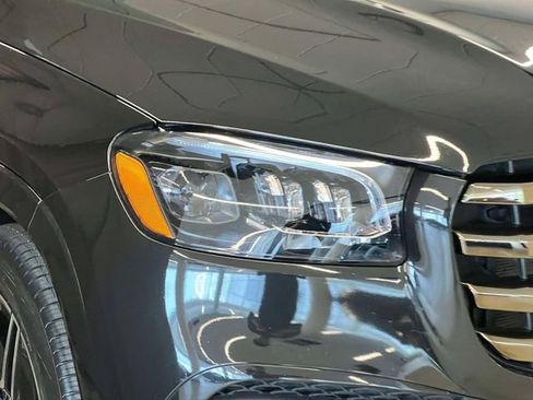 Certified 2024 Mercedes-Benz GLS 450 4MATIC image 9