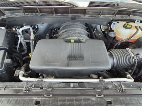 Used 2022 GMC Sierra 1500 SLT AWD/4WD image 29