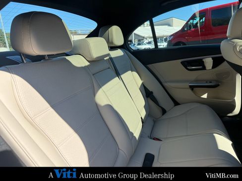 Certified 2022 Mercedes-Benz C 300 4MATIC Sedan image 27