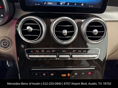 Used 2022 Mercedes-Benz GLC 300 image 36