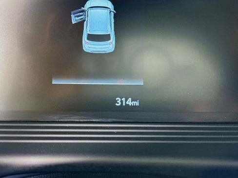 Used 2026 Hyundai Venue SEL image 16