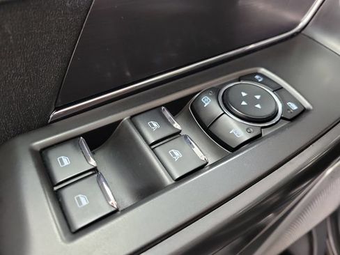 Used 2024 Ford F150 Lariat w/ Equipment Group 502A High AWD/4WD image 19