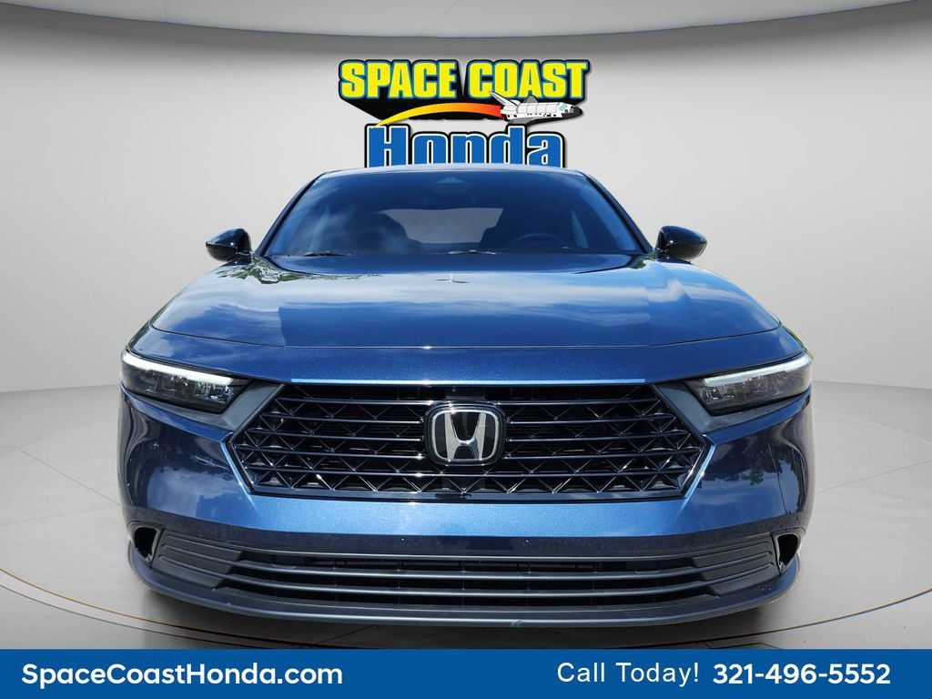 Used 2025 Honda Accord SE image 8