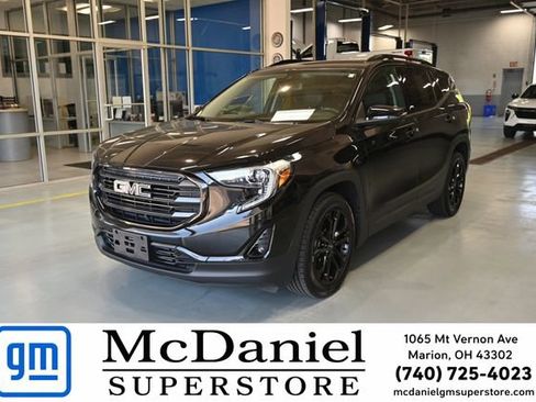 Used 2020 GMC Terrain SLT w/ Elevation Edition FWD image 1