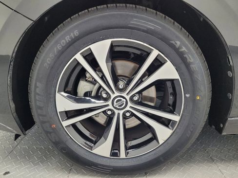 Used 2022 Nissan Sentra SV FWD image 31