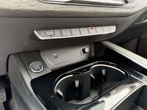 Used 2023 Audi A4 2.0T Premium AWD/4WD image 31