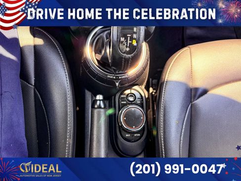 Used 2016 MINI Cooper 4-Door Hardtop FWD image 29