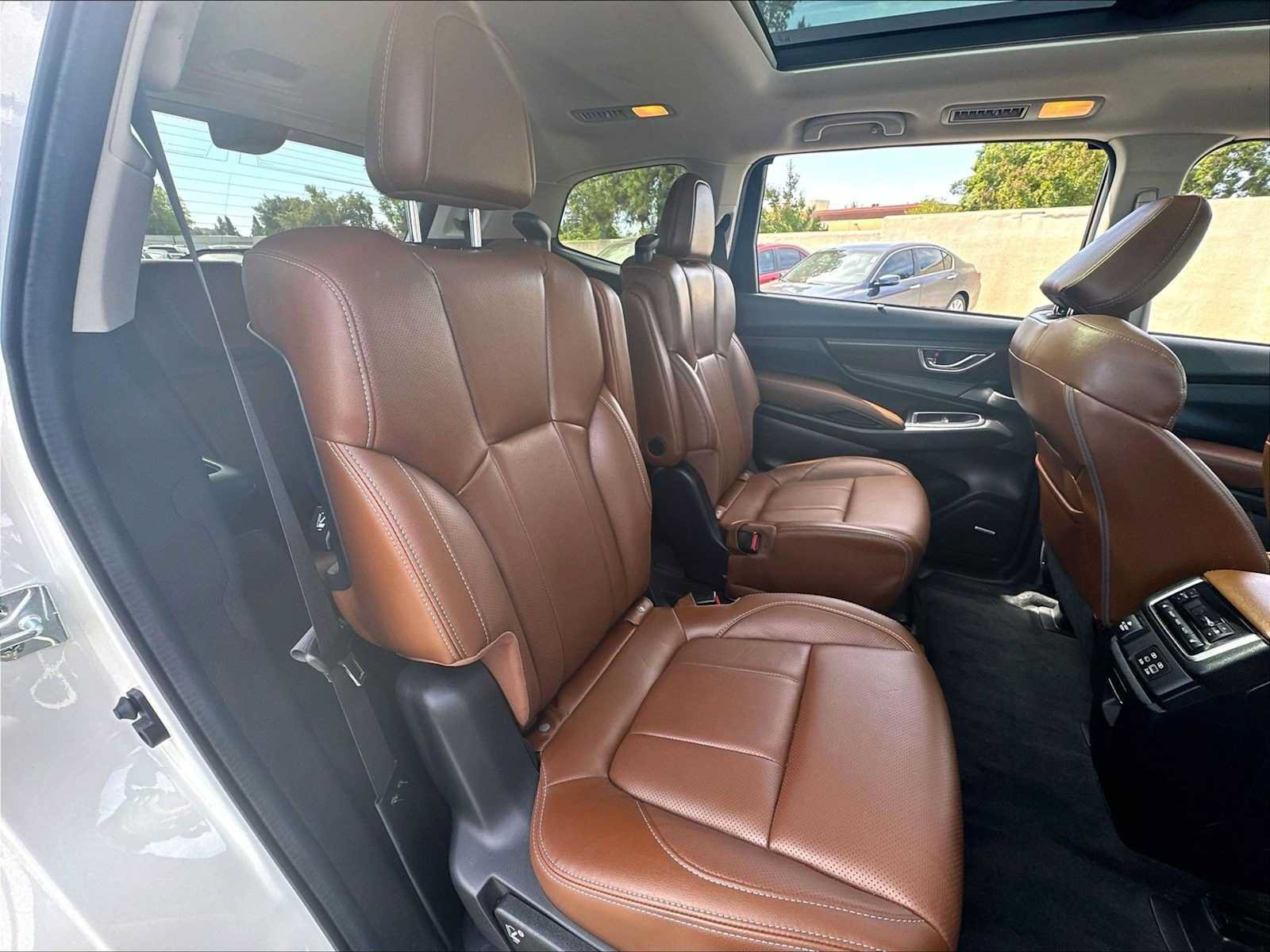 Used 2023 Subaru Ascent Touring AWD/4WD image 29