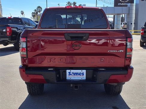 Used 2023 Nissan Frontier PRO-4X w/ Pro Convenience Package image 6