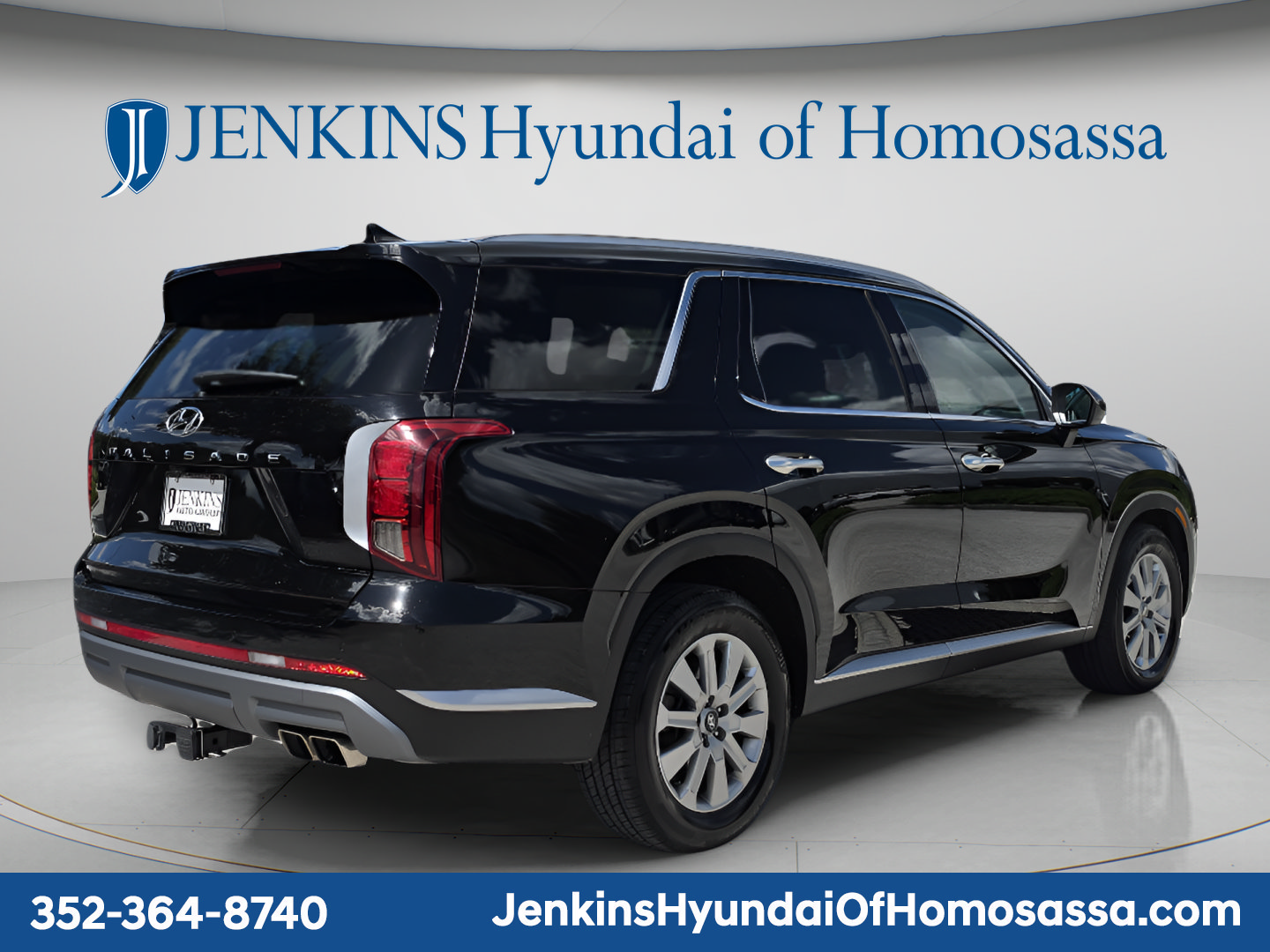 Used 2023 Hyundai Palisade SEL FWD image 3