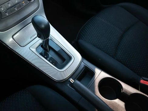 Used 2014 Nissan Sentra SR w/ Premium Package image 37