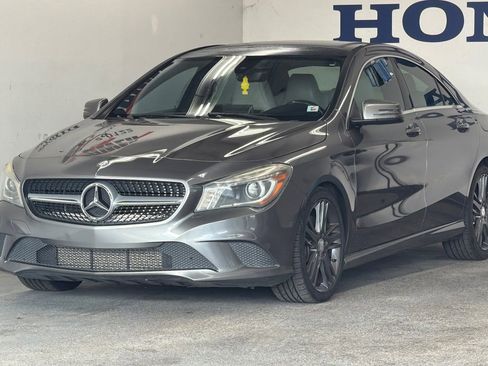 Used 2015 Mercedes-Benz CLA 250 image 7