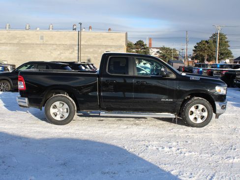 Used 2021 RAM 1500 Big Horn image 4