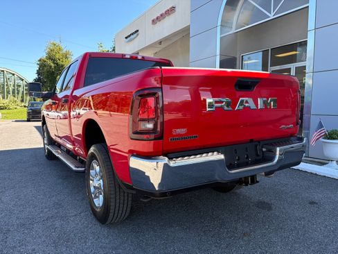 Certified 2026 RAM 2500 Big Horn AWD/4WD image 9