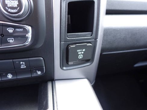 Used 2022 RAM 1500 Classic SLT w/ Electronics Convenience Group AWD/4WD image 47