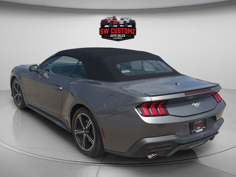 Used 2024 Ford Mustang Premium RWD image 5