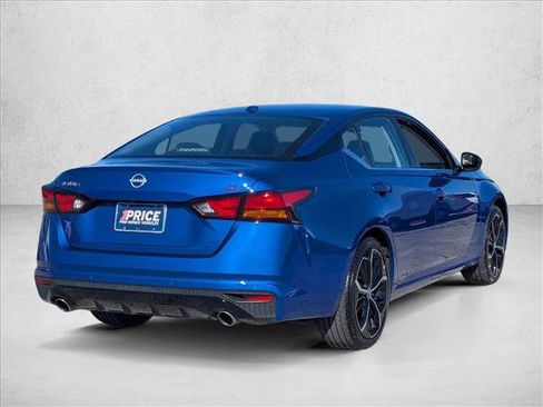 Used 2025 Nissan Altima 2.5 SR image 5