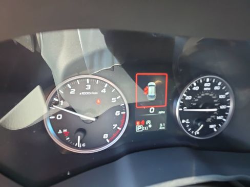 New 2026 Subaru Crosstrek 2.5i Premium AWD/4WD image 14