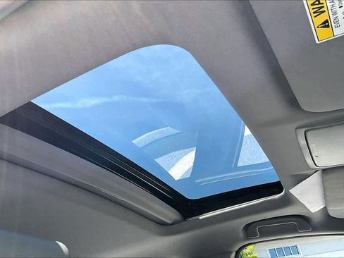 Used 2018 Honda CR-V EX-L image 14