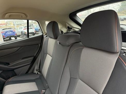 Used 2023 Subaru Crosstrek 2.0i Premium image 16