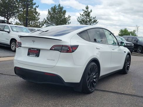 Used 2022 Tesla Model Y Performance AWD/4WD image 4