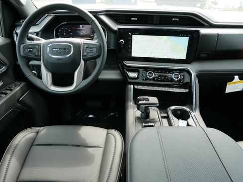 New 2026 GMC Sierra 1500 Denali w/ Denali Reserve Package AWD/4WD image 14