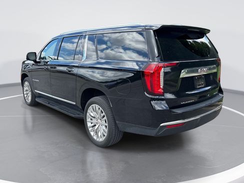 Used 2023 GMC Yukon XL SLT w/ SLT Luxury Package AWD/4WD image 6